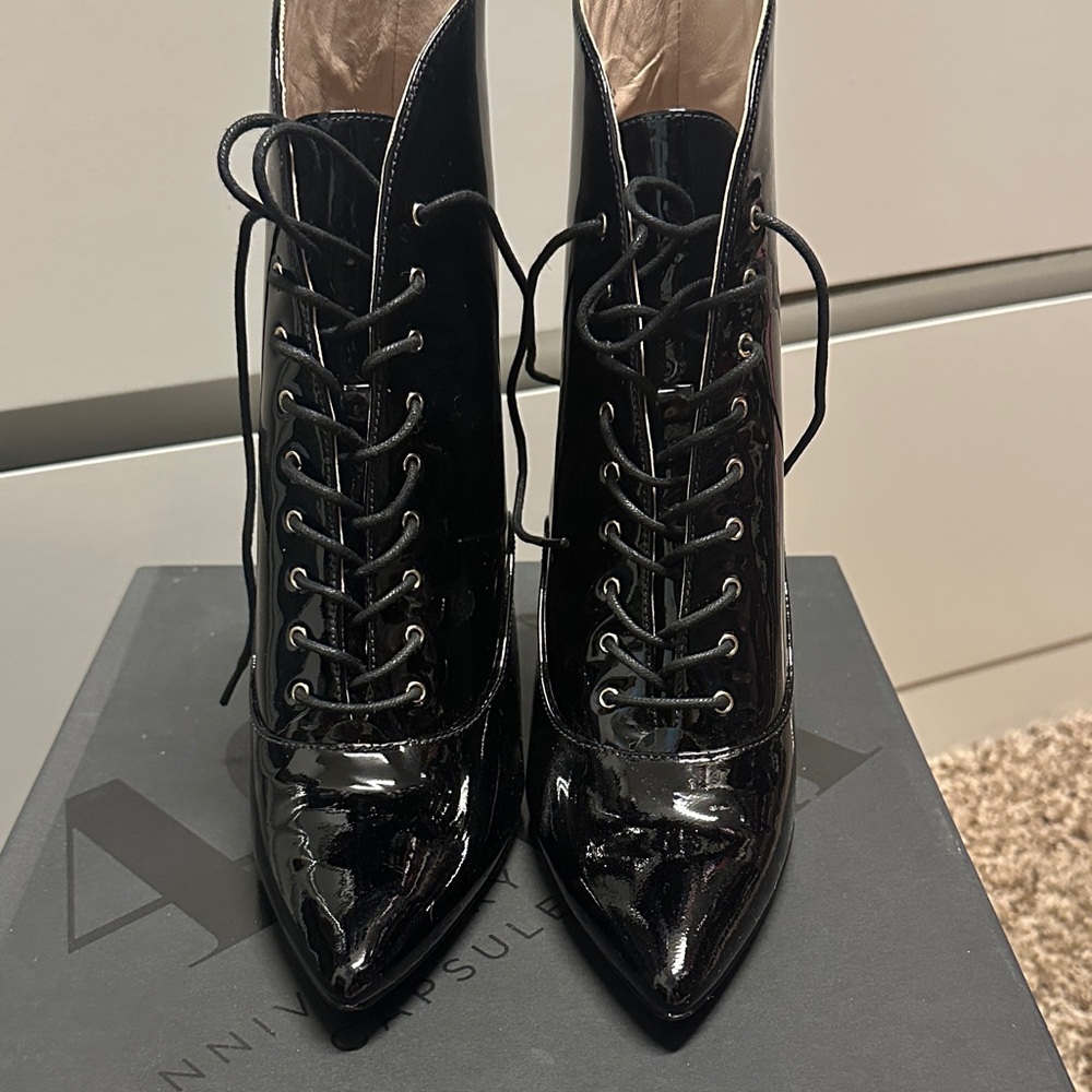 Nine West Glossy Black Lace-Up Boots